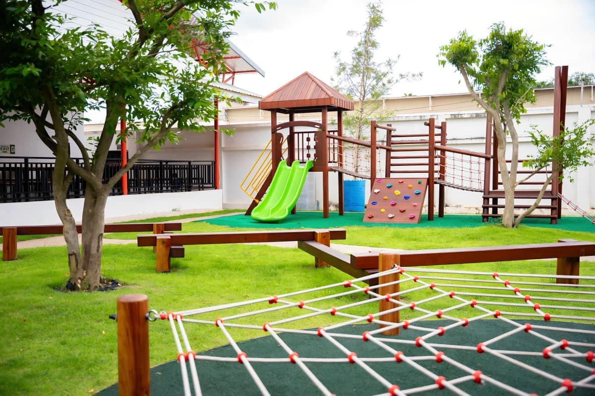Active Play Climbing Zone
