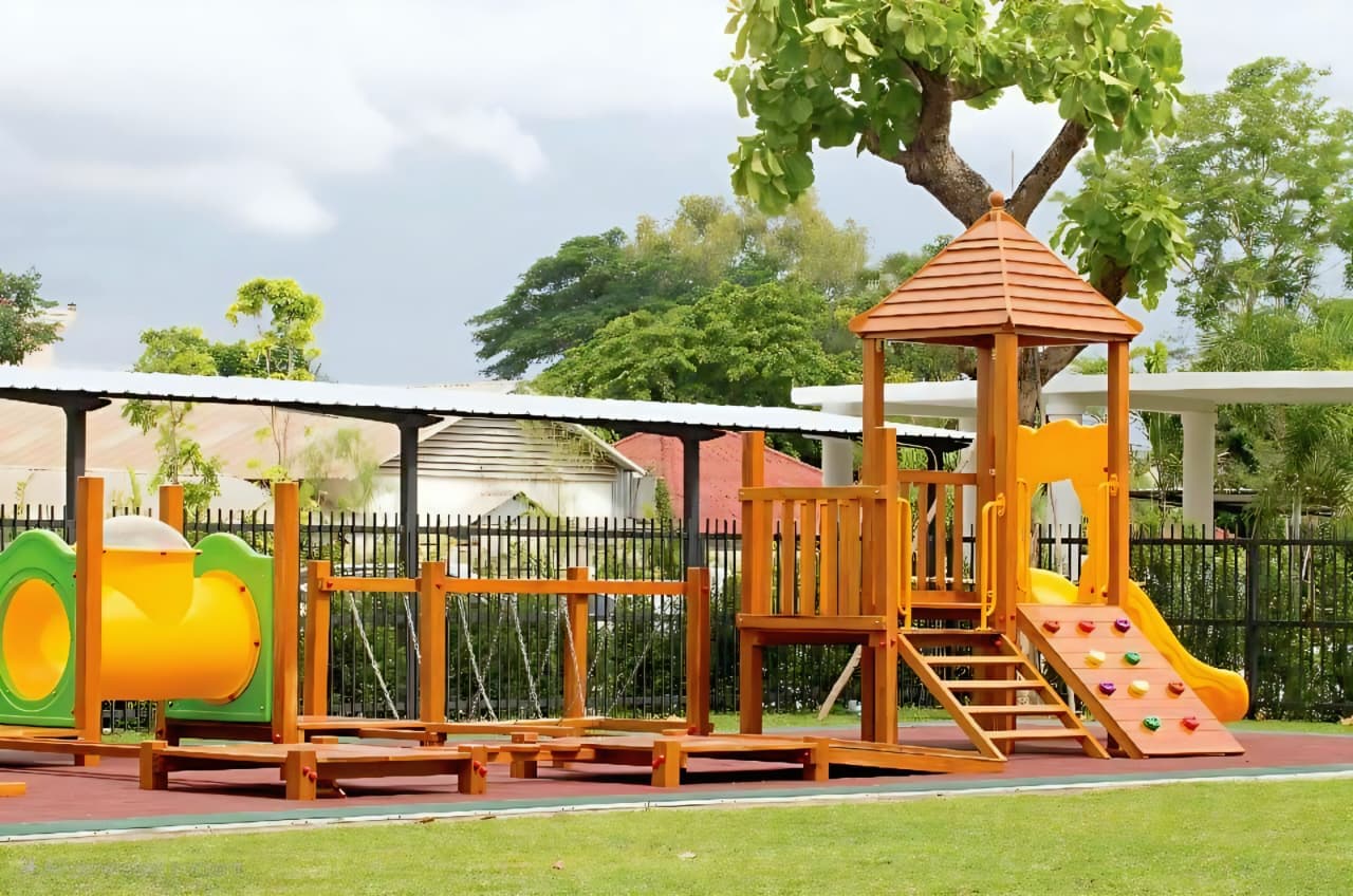 EYFS Adventure Playground